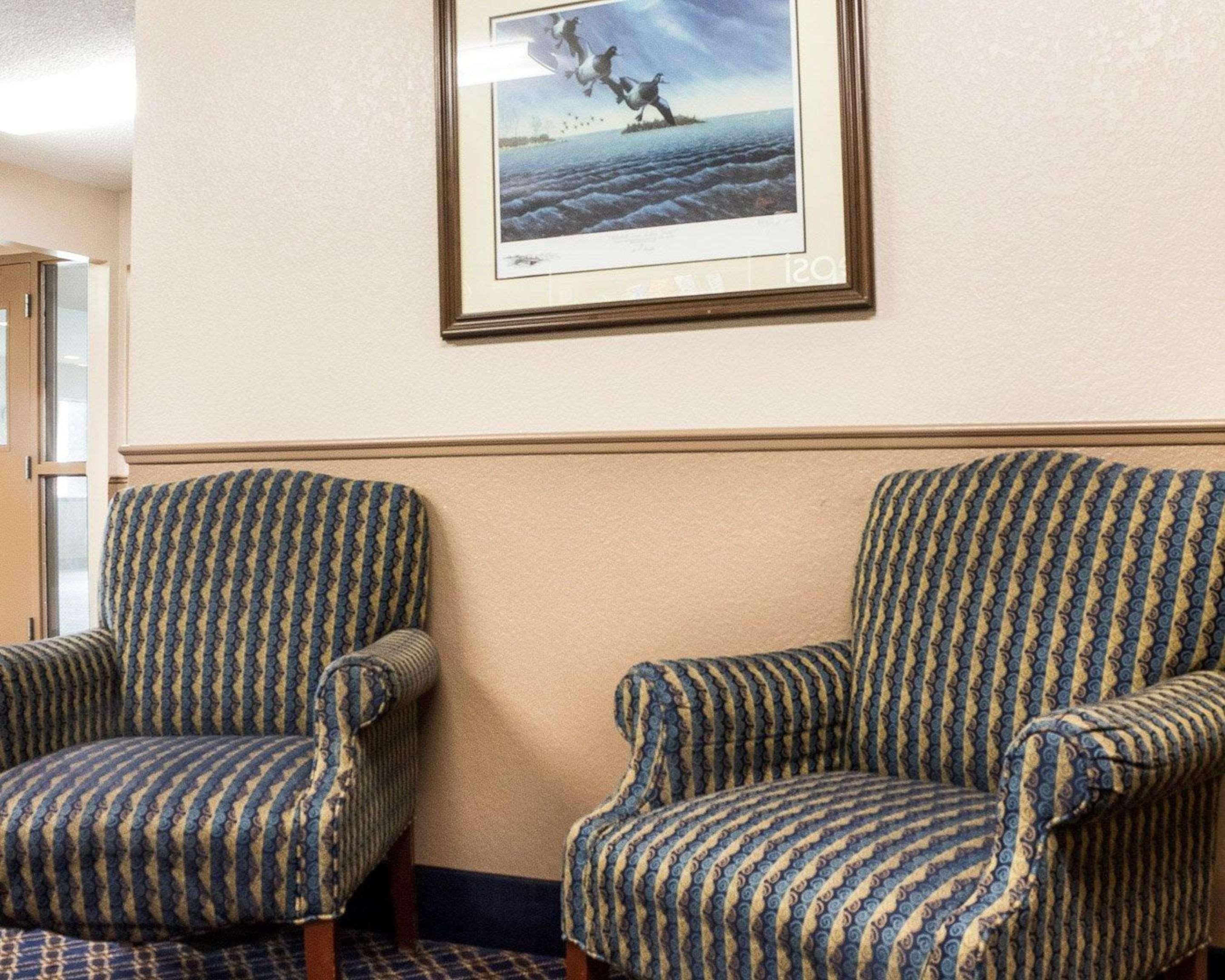 Rodeway Inn Fargo Extérieur photo