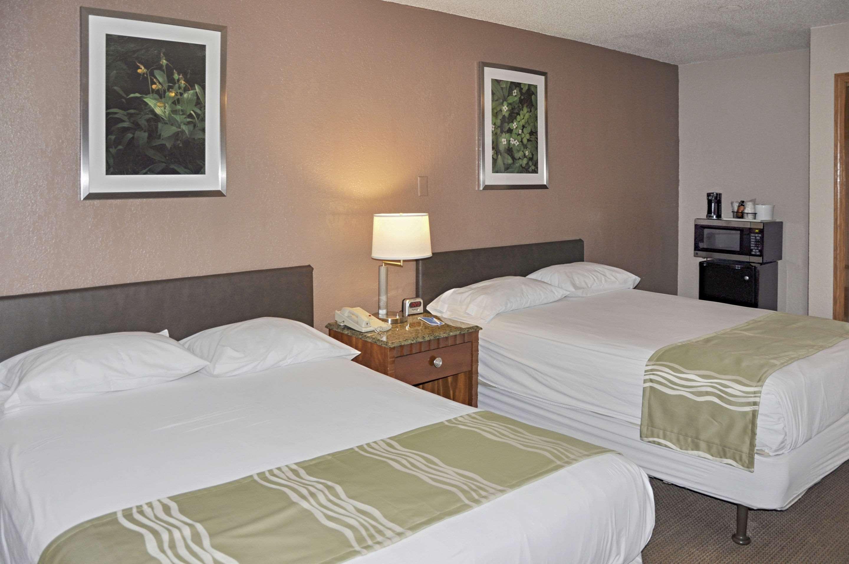 Rodeway Inn Fargo Extérieur photo