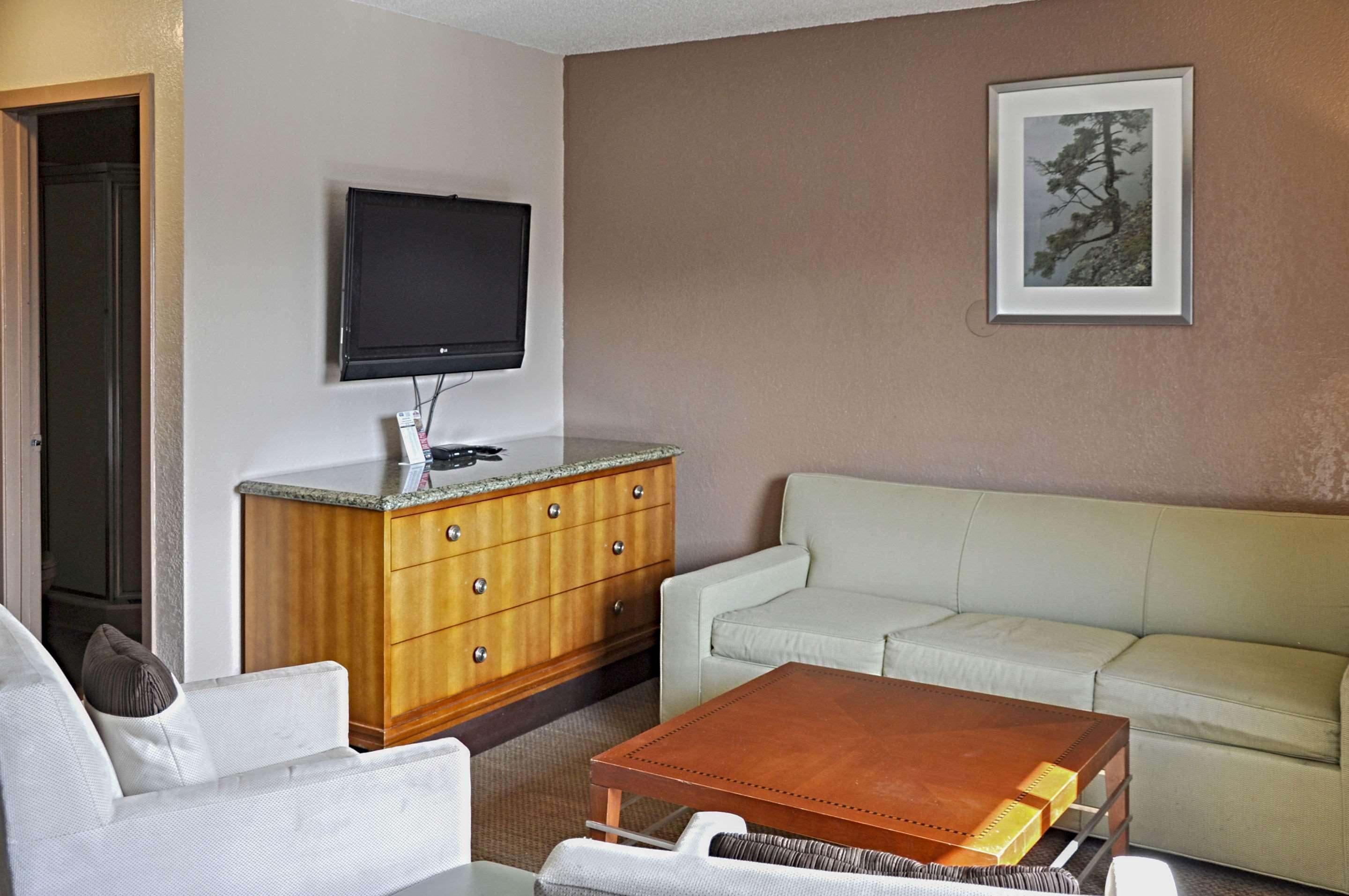 Rodeway Inn Fargo Extérieur photo